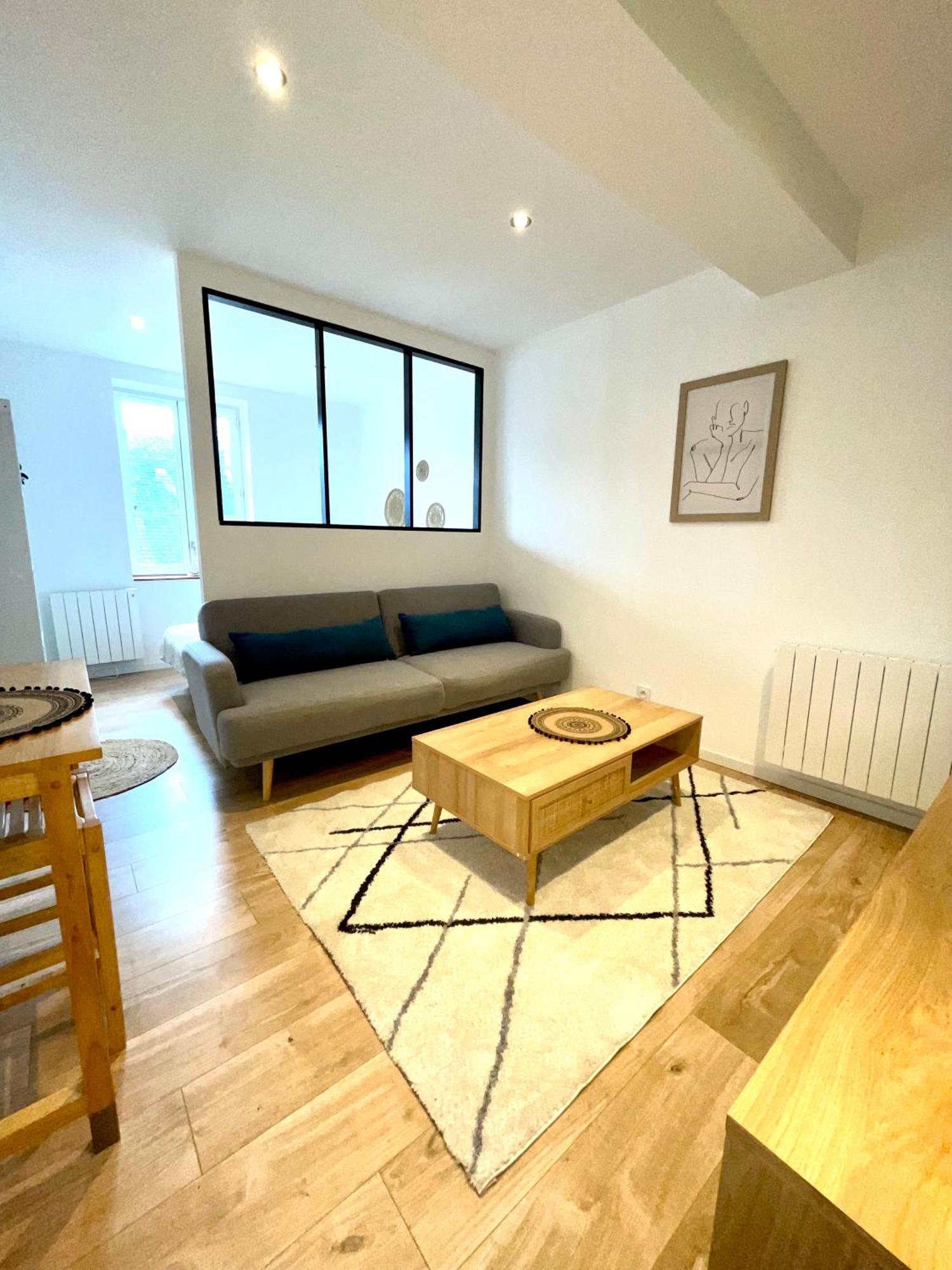 Appartement Le Regnaudin Moulins  Bagian luar foto